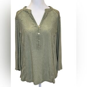 Democracy Women's XL Olive Green Top with Lace Details and Ornament 3/4 Sleeve